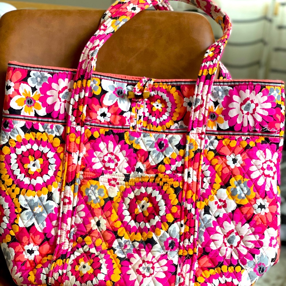 Vera Bradley Tote